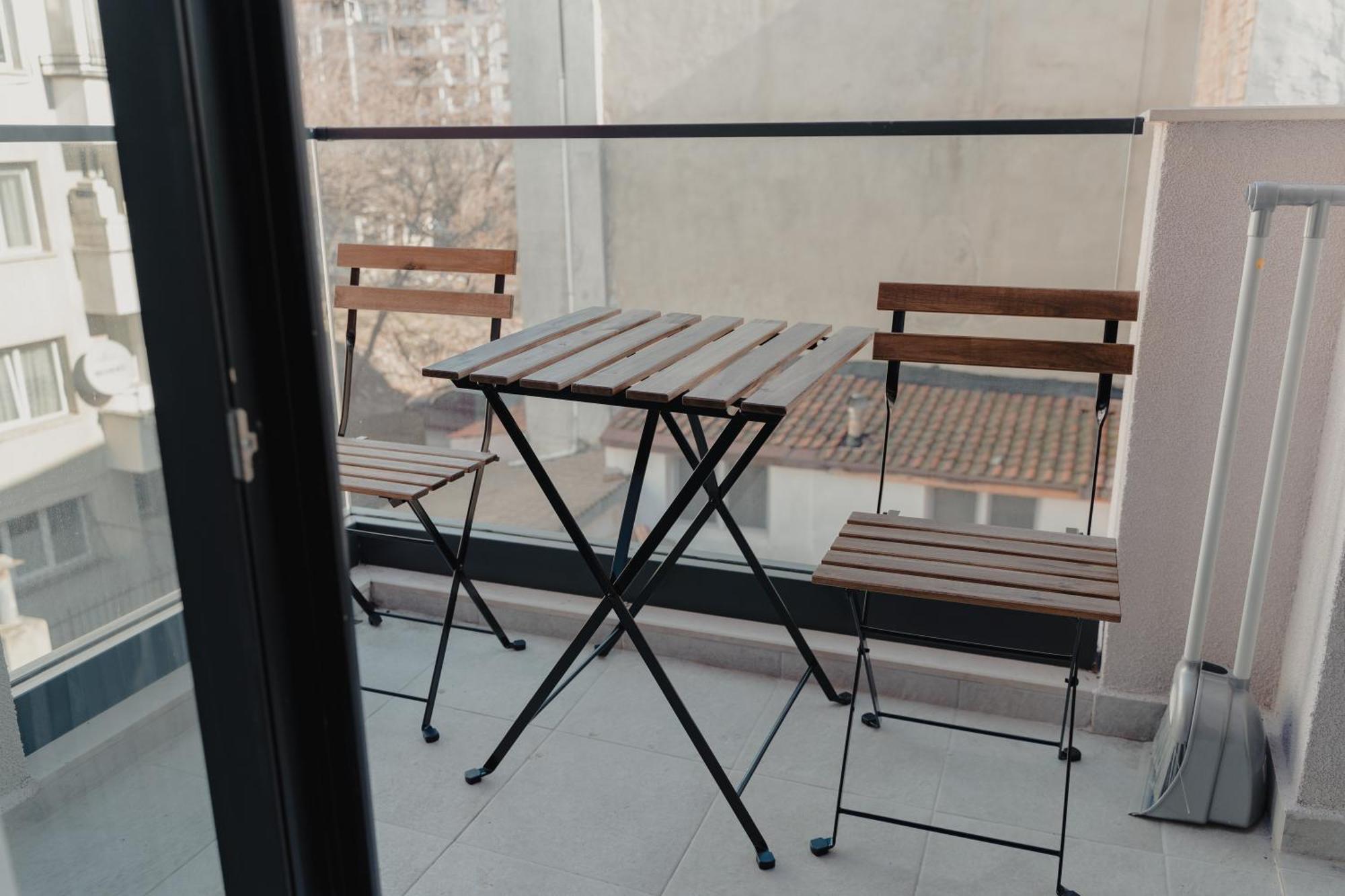 Hugo Apartment Varna Exterior photo