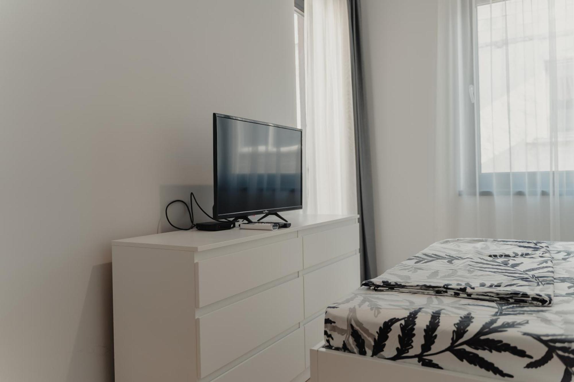 Hugo Apartment Varna Exterior photo